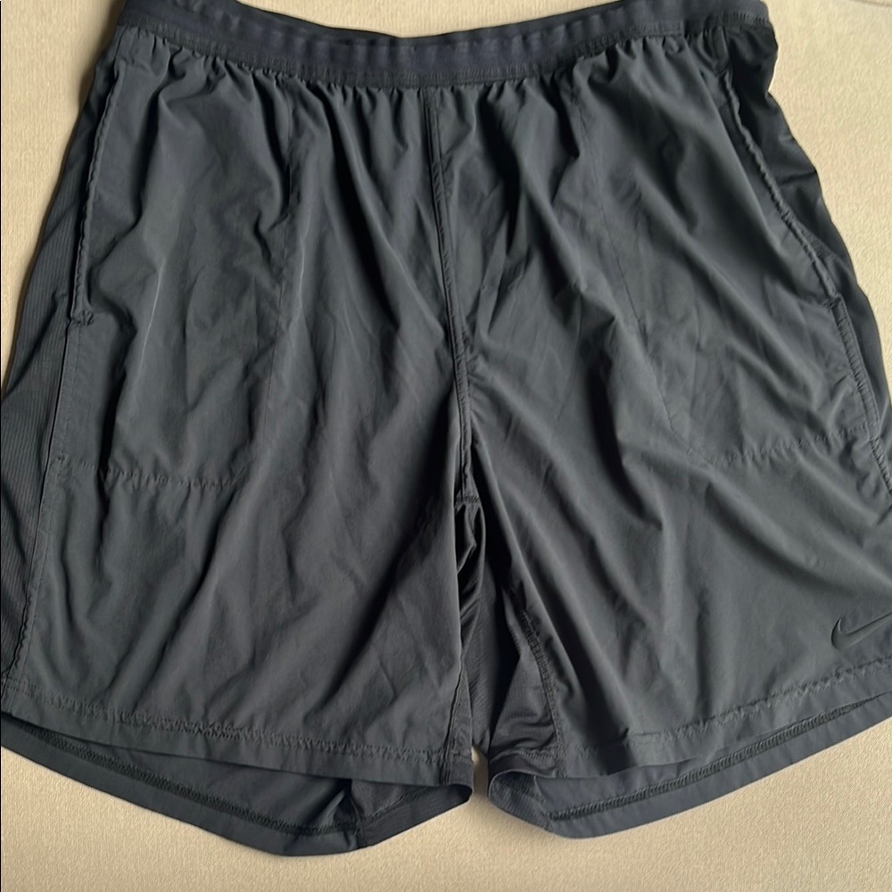 Black Athletic Shorts Men’s Nike XXL